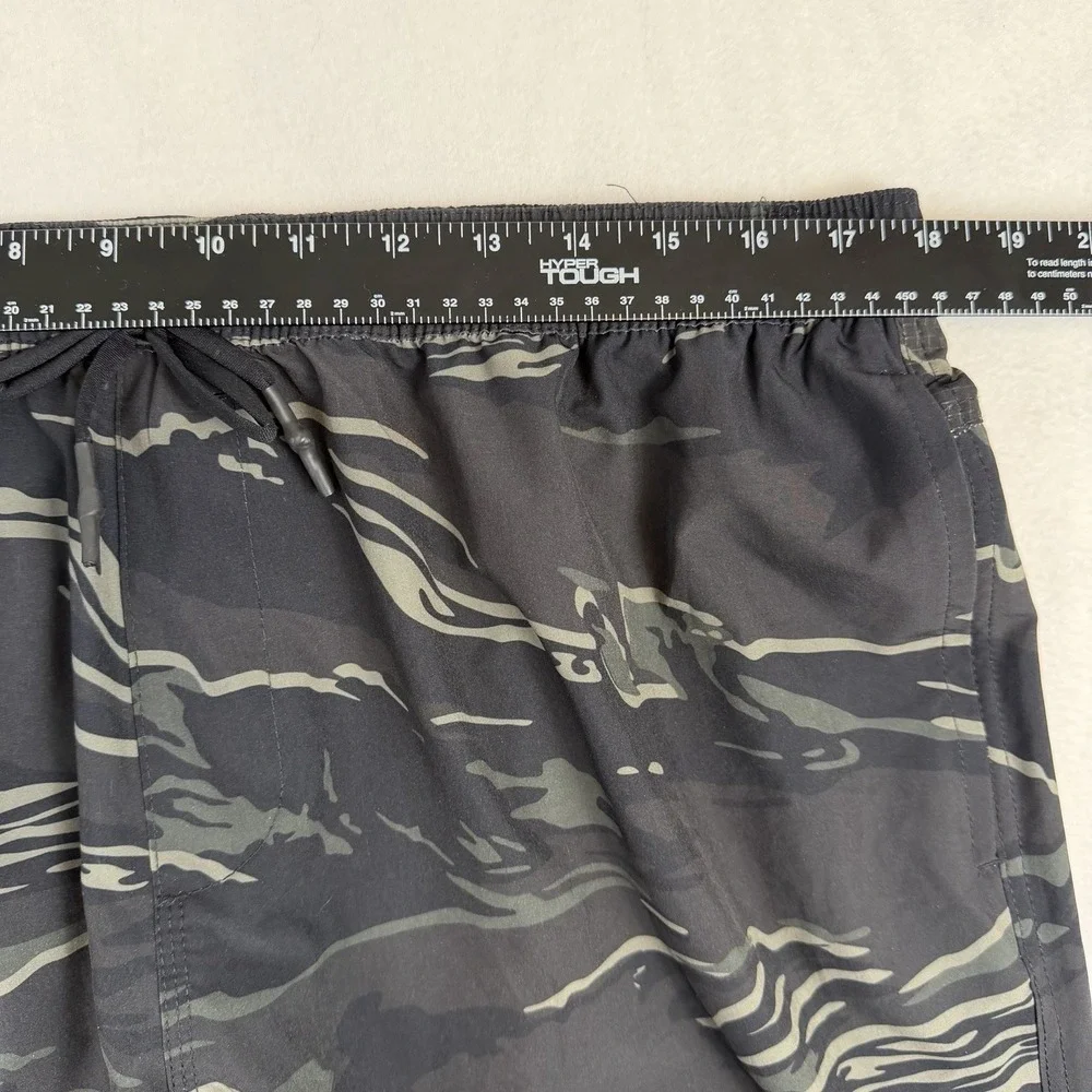 Billabong Adventure Division Gym Swim Shorts Hybrid Mens XL Abstract Camo